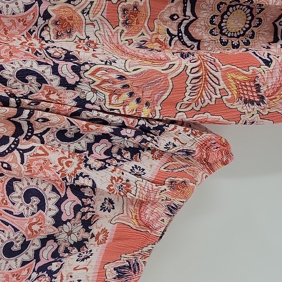 Nurture by Lamaze Pink Flutter Sleeve Blouse with Relaxed Pleats - Picture 15 of 16